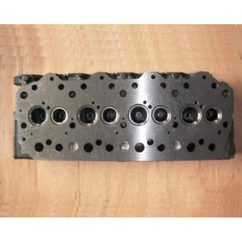 8V 4D34 3.9D Diesel Cylinder Head For Mitsubishi Fuso ME997711 ME990196 ...